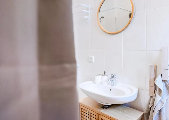 2 Bedroom - Terrasse - Wifi - Kaffee - Zentral - Ruhig - Business * Wiesbaden